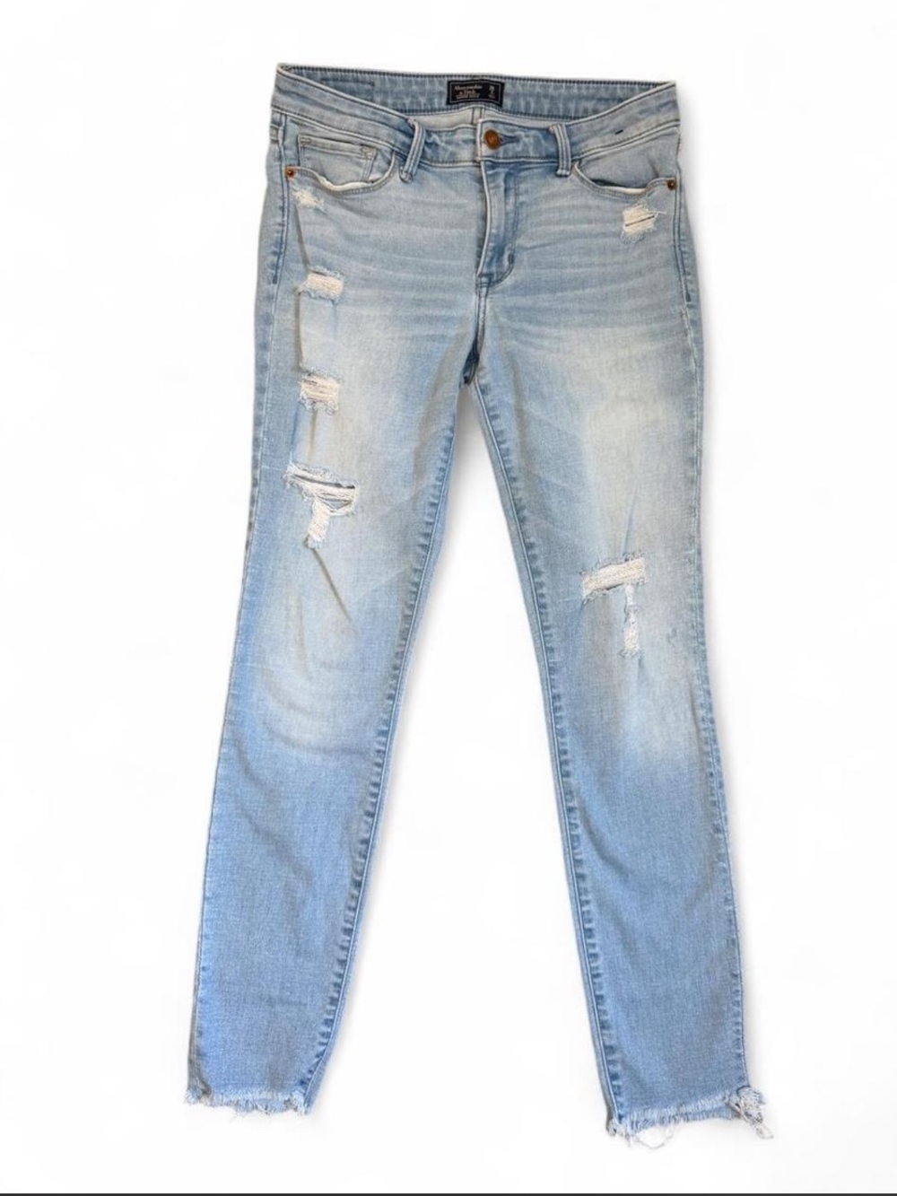 Abercrombie & Fitch Harper Ankle Distressed Light Wash Jeans Size 26 / 2L Rawhem